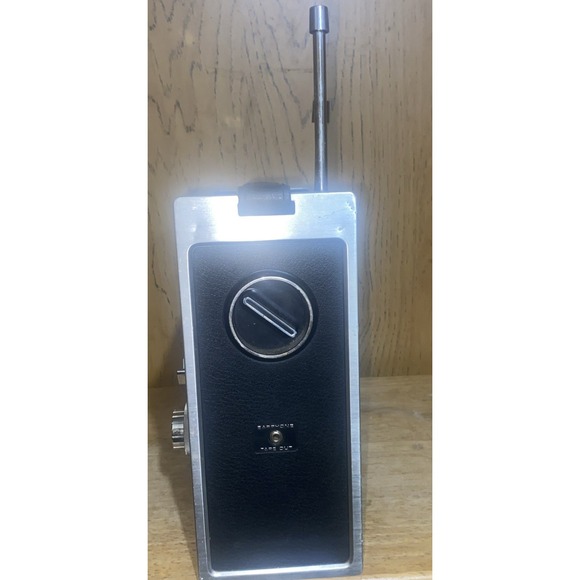 Vintage ZENITH ROYAL 1000 SIX BAND SOLID STATE RADIO AM FM VHF Works Transistor - Picture 5 of 14